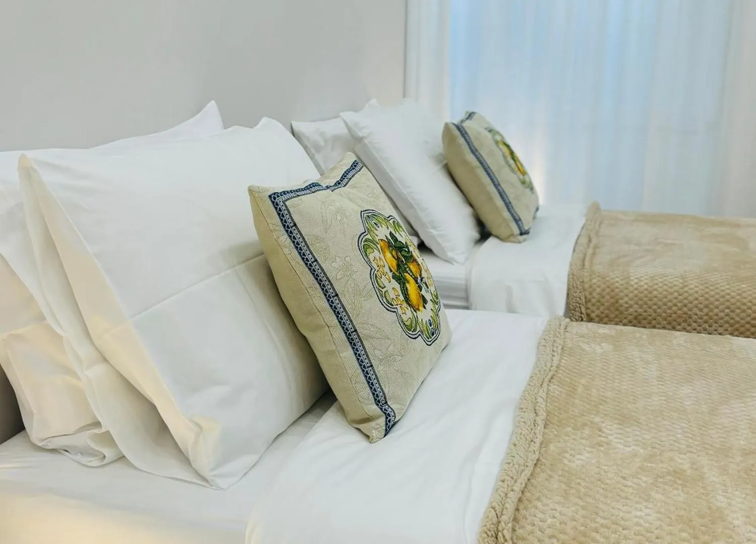 Step126 Hotel Naples 0*,  Italy