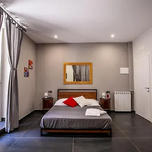 Affittacamere Medusa Cilea, Napoli