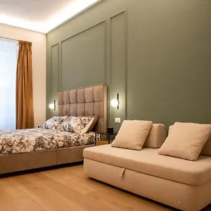 Affittacamere 33, Napoli