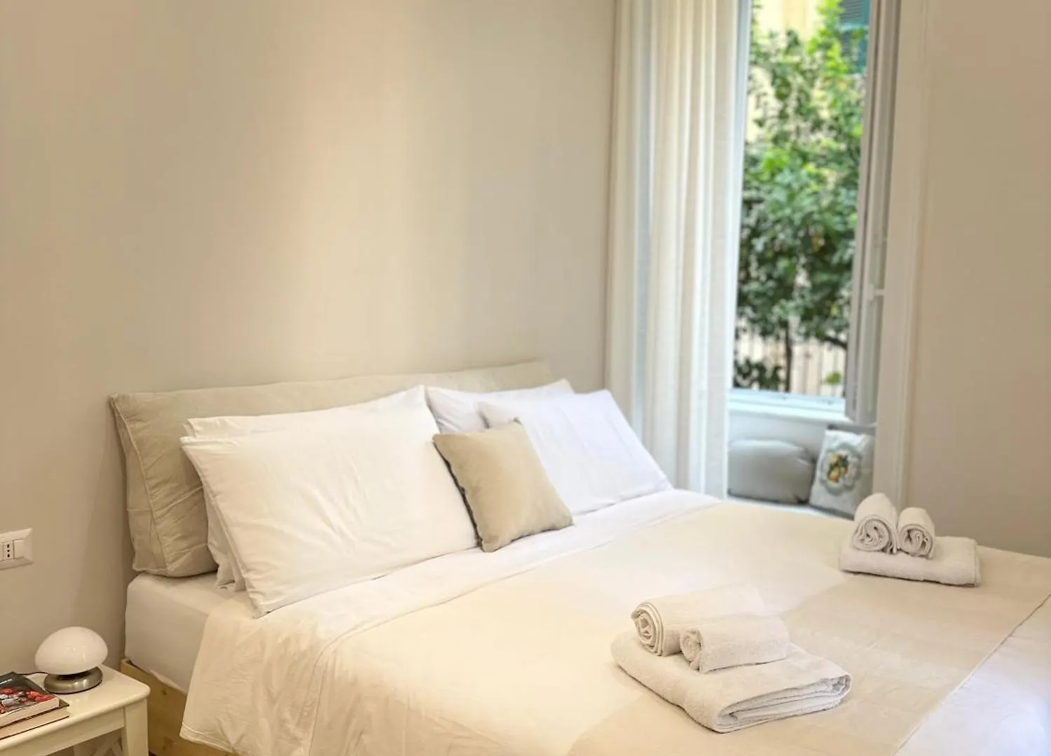 Step126 Hotel Naples 0*,